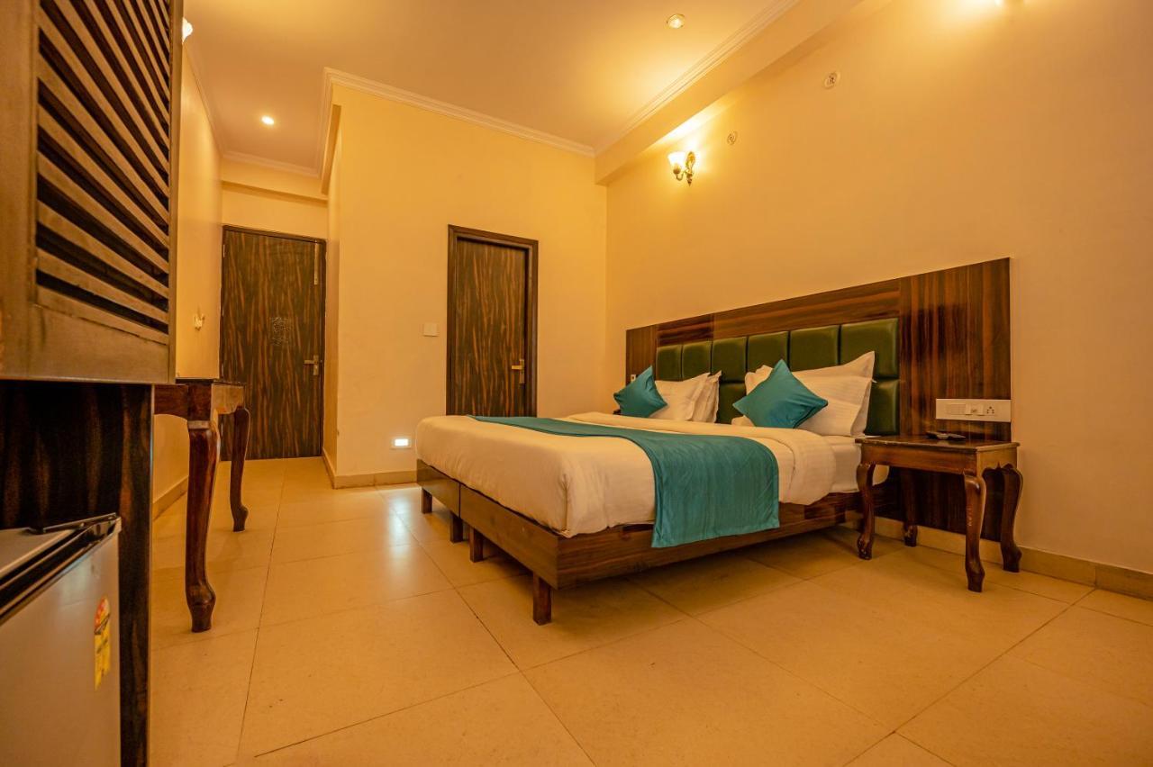 Hotel Rishikesh Grand By Kool Stays Exterior photo